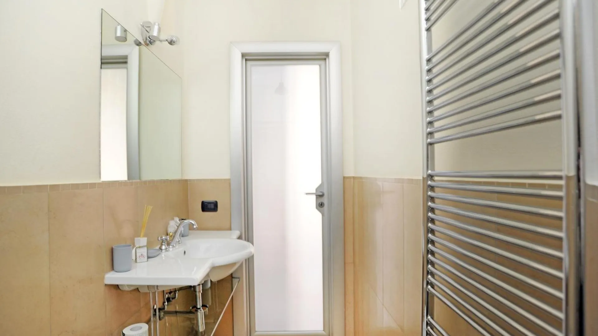 Lecco Apartment Milan