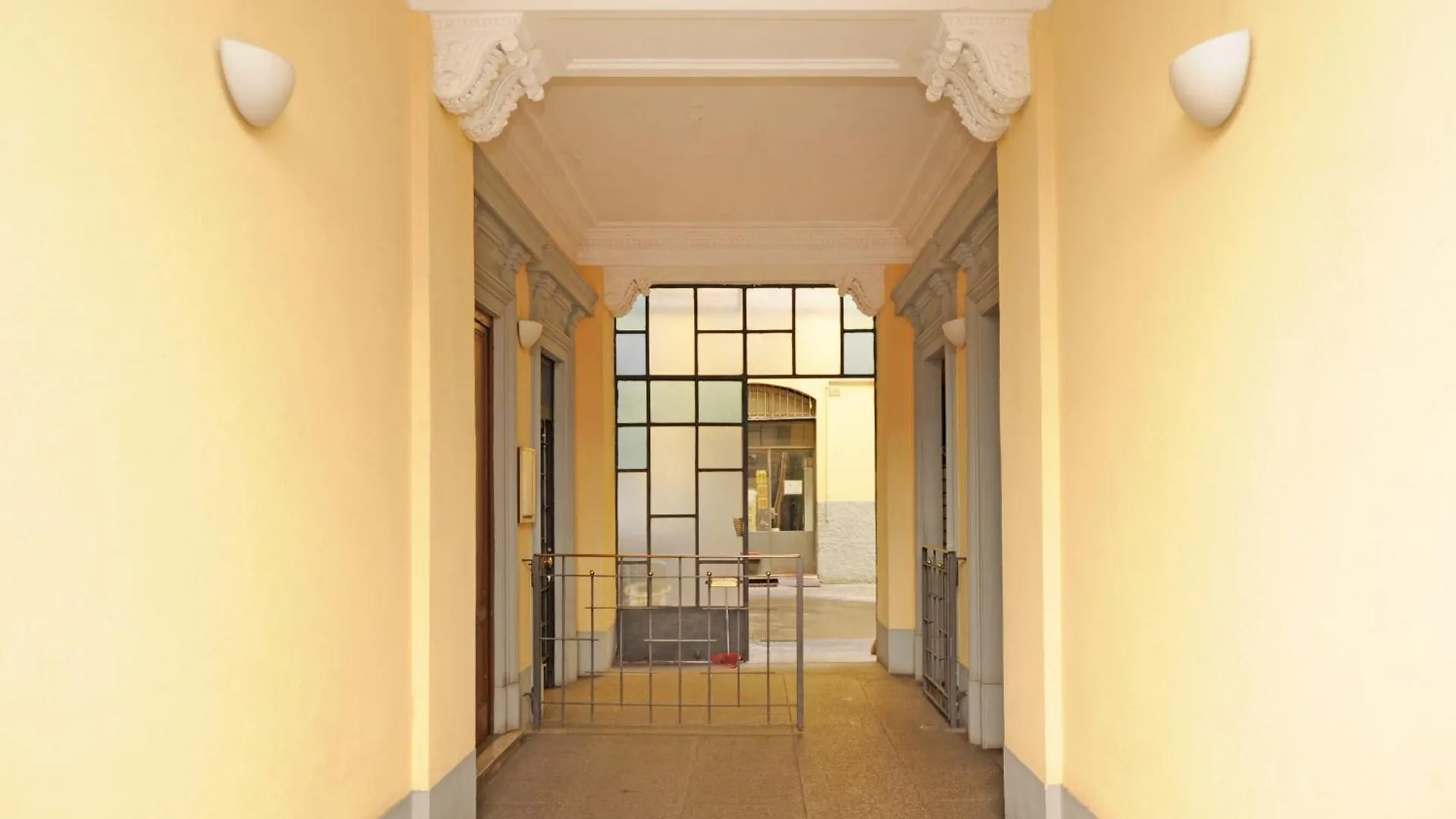 Lecco Apartment Milan 0*,